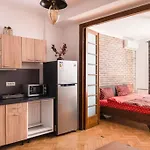 Classy Unirii Square アパート *